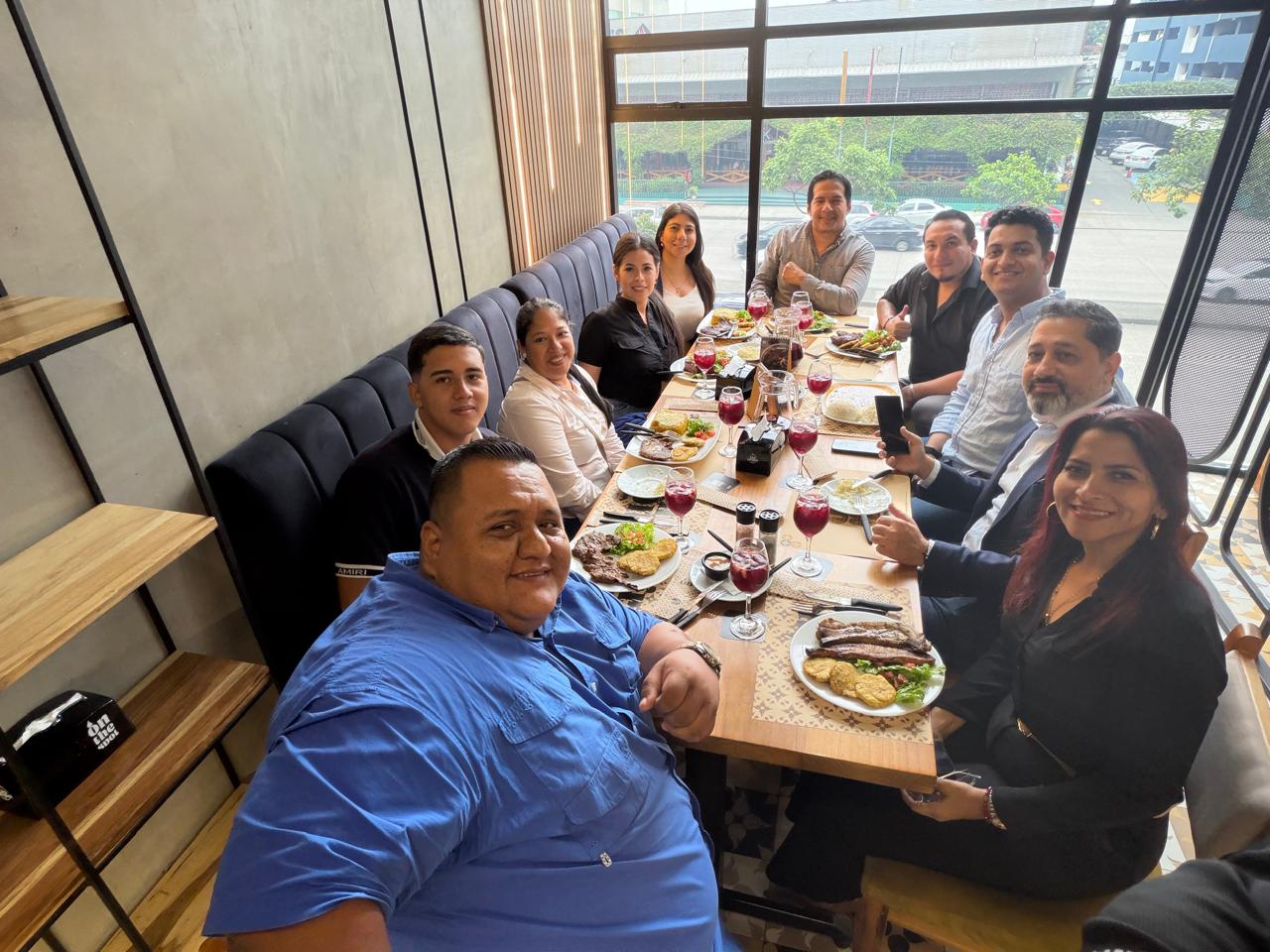 frutagrande team meet